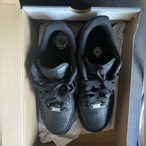 COPY - Black Nike Air Force 1